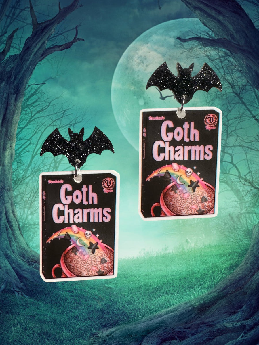 Bat post goth charm earrings – Bow So Creepy