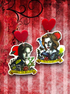 Mulder & Scully heart dangles